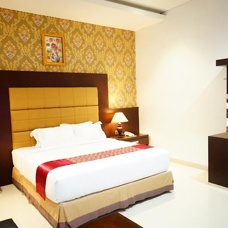 Singapore City Hotel Batu Bara Sungaibalai Luaran gambar